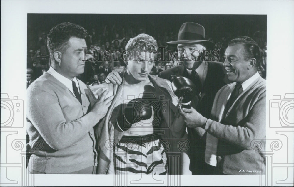 Press Photo &quot;The Kid from Brooklyn&quot; - Historic Images