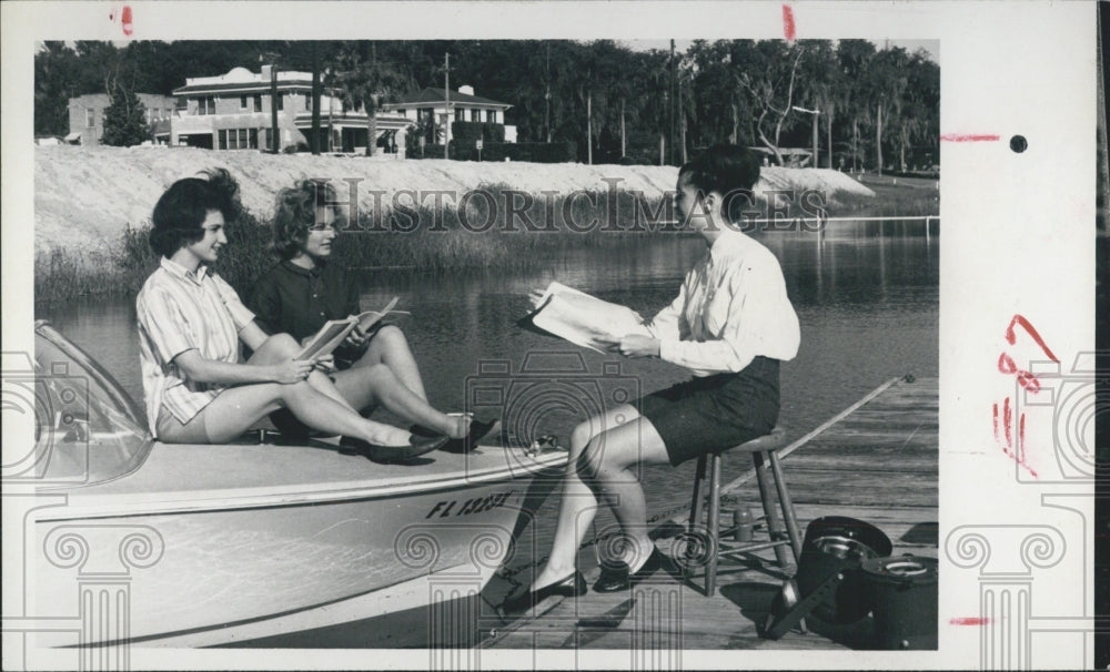 1965 Press Photo Florida Southern College Students - Historic Images