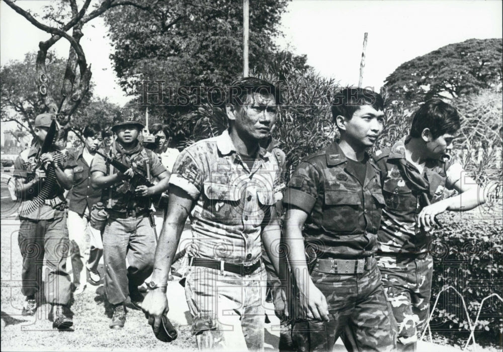 1981 Press Thailand Army, escorted Prime Minister. - Historic Images