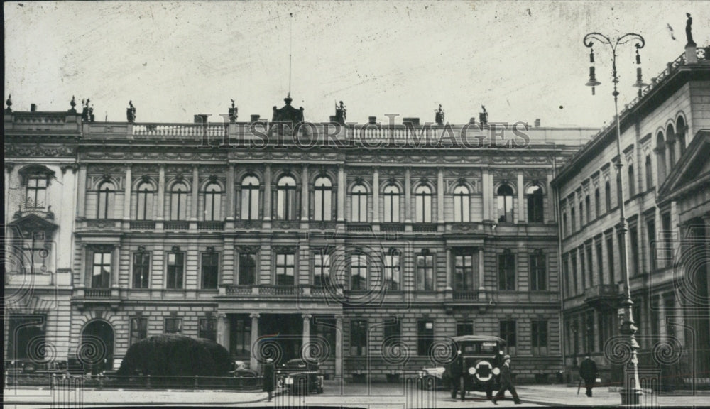 Press Photo German City Berlin Building. - Historic Images