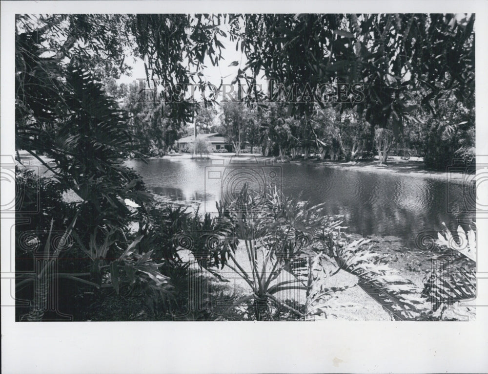 1980 Press Photo Scenic Lake, Keswick Complex. - Historic Images