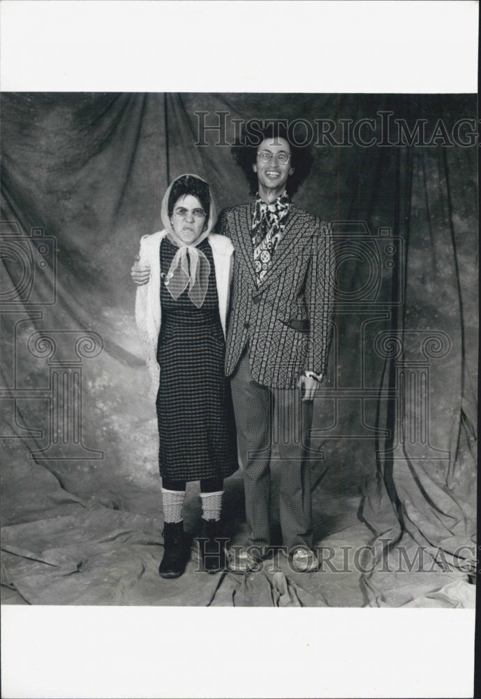 1994 Press Photo Little Fyodor And Bubuska Dance Of The Salted Slug-Boulder CO - Historic Images