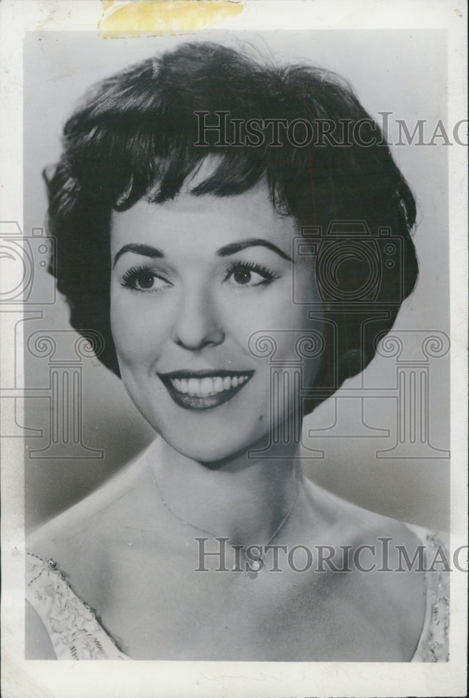 1960 Tv star and former Ms. America, Bess Myerson. - Historic Images