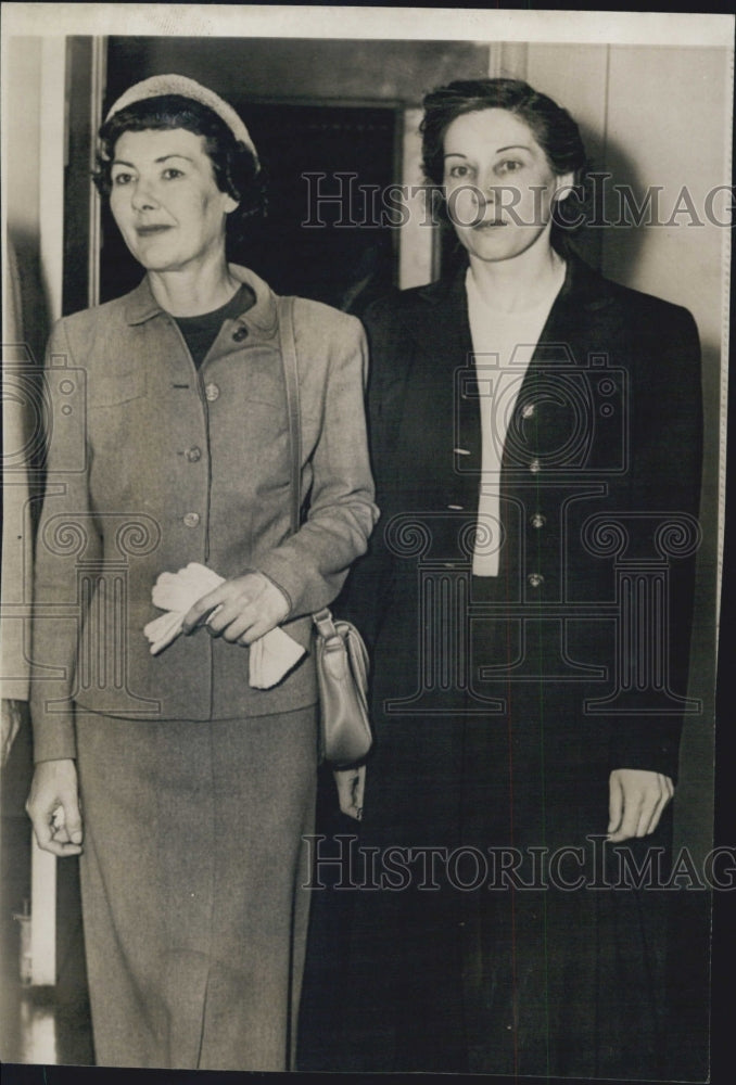 1952 Mrs. Oleta O&#39;Connor Yates/Contempt Of Court/Communism - Historic Images