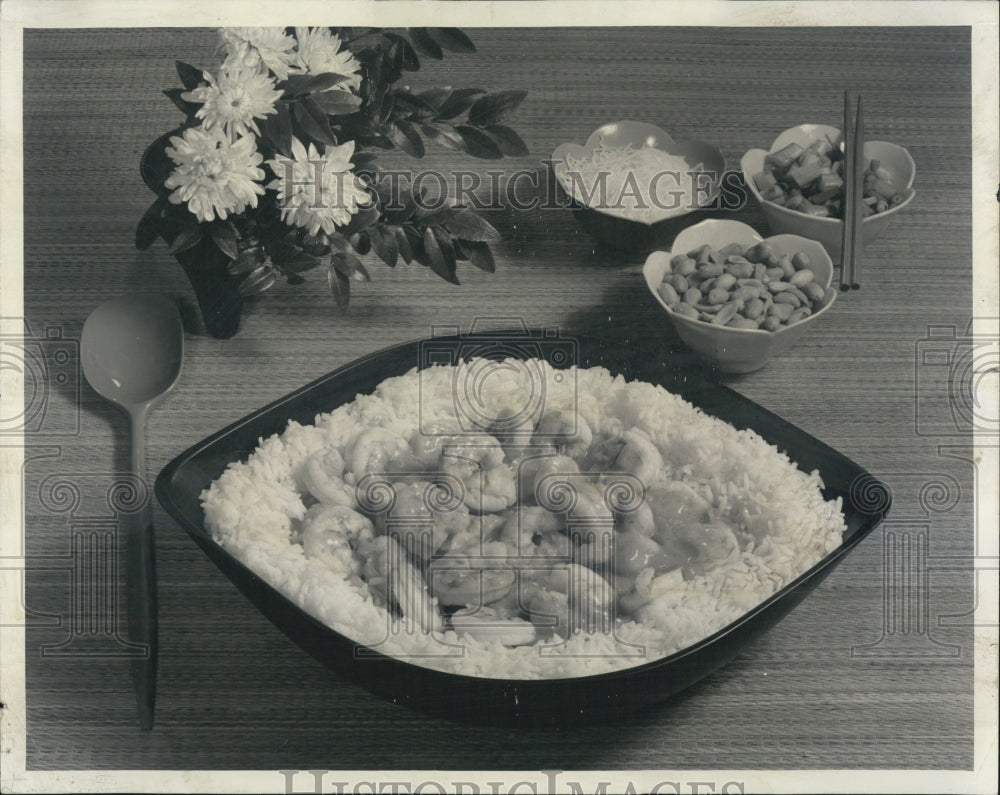 1965 Shrimp Curry - Historic Images