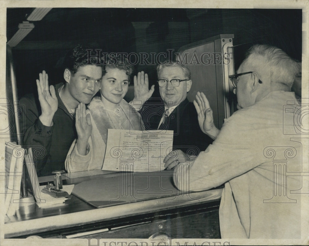 1957 Press Photo Cpl Daniel Taylor Annette Cech Wedding Judge CG Siedel Presided - Historic Images