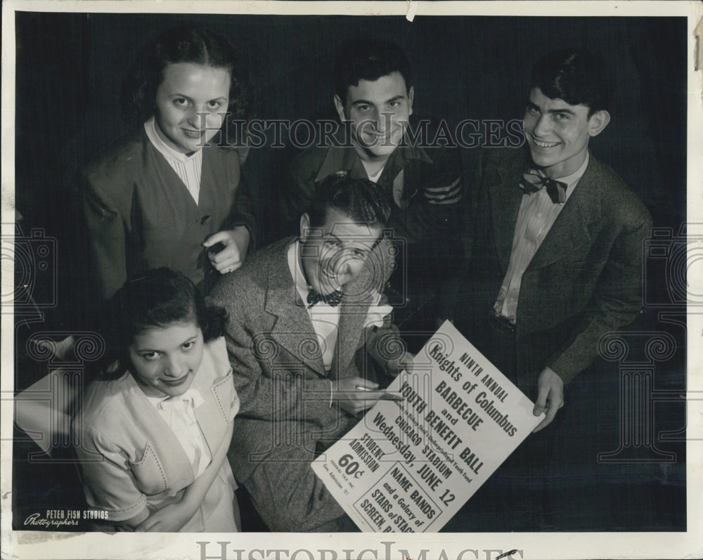 1941 Knights of Columbus Barbque - Historic Images