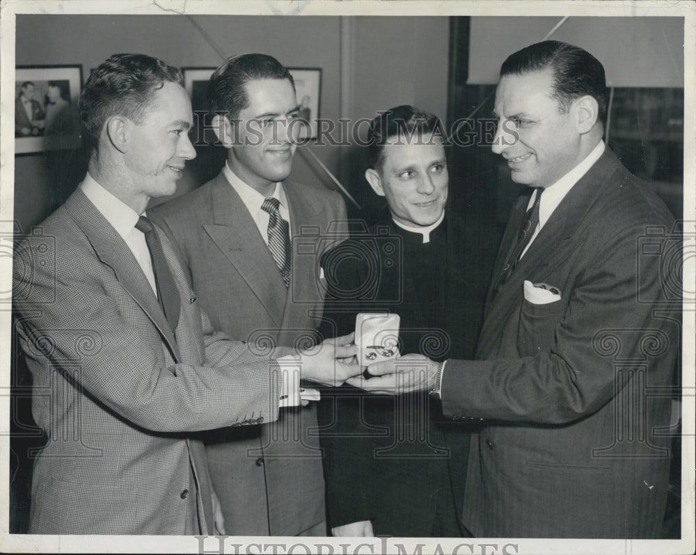 1954 Frank Flanegan Jim Delaney Dr. Vincent Ryan - Historic Images