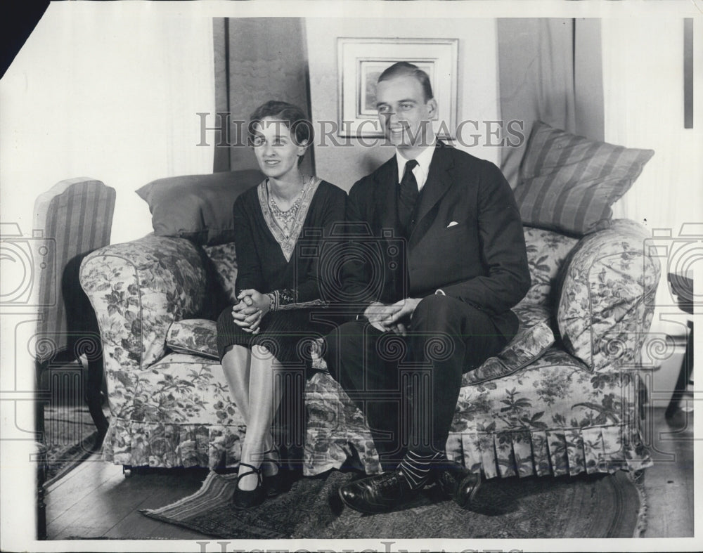1929 James Roosevelt Fiancee Betty Cushing Engagement Party - Historic Images