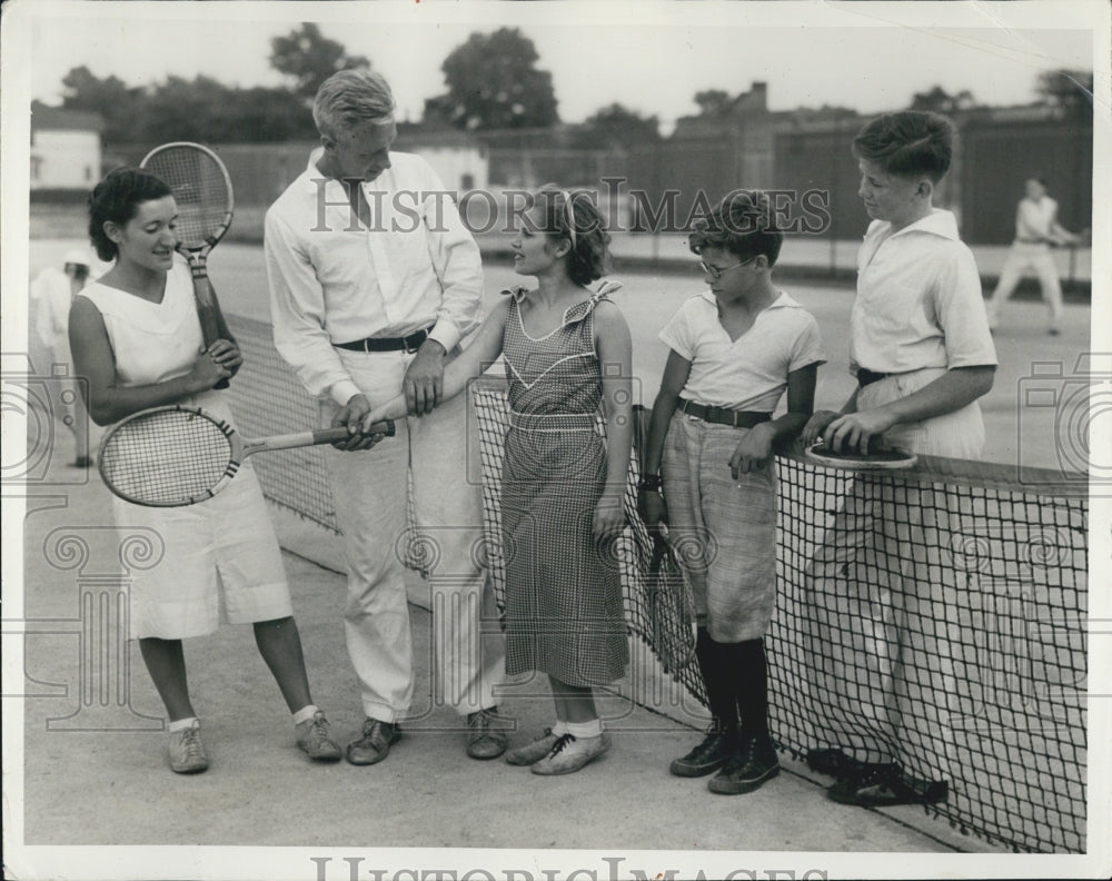 1984 Press Photo Tennis Milton Vigard Louise Dickman Sally Aisen Chrarles Snell - Historic Images