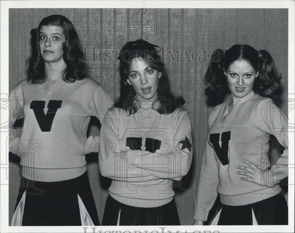 1979 Press Photo Plays Vanities Kim Carney Margaret Heinze Beth Taylor - Historic Images