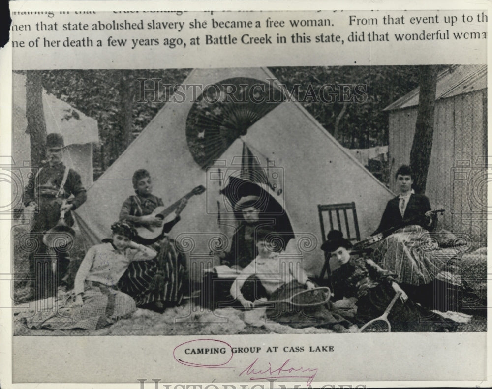 1962 Press Photo Old-Time Camping Group at Cass Lake - Historic Images