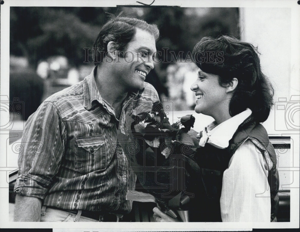 1980 Press Photo Max Gail, Linda Lavin &quot;Like Mom, Like Me&quot; - Historic Images