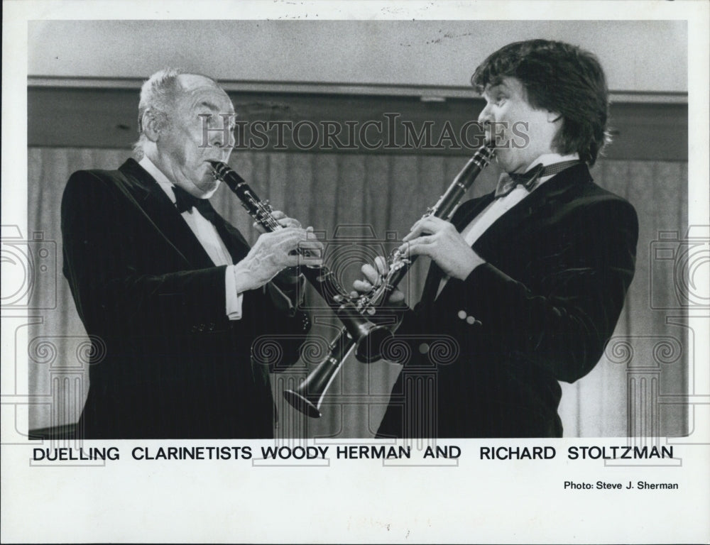 1986 Press Photo Woody Herman Richard Stoltzman Clarinet Players - Historic Images