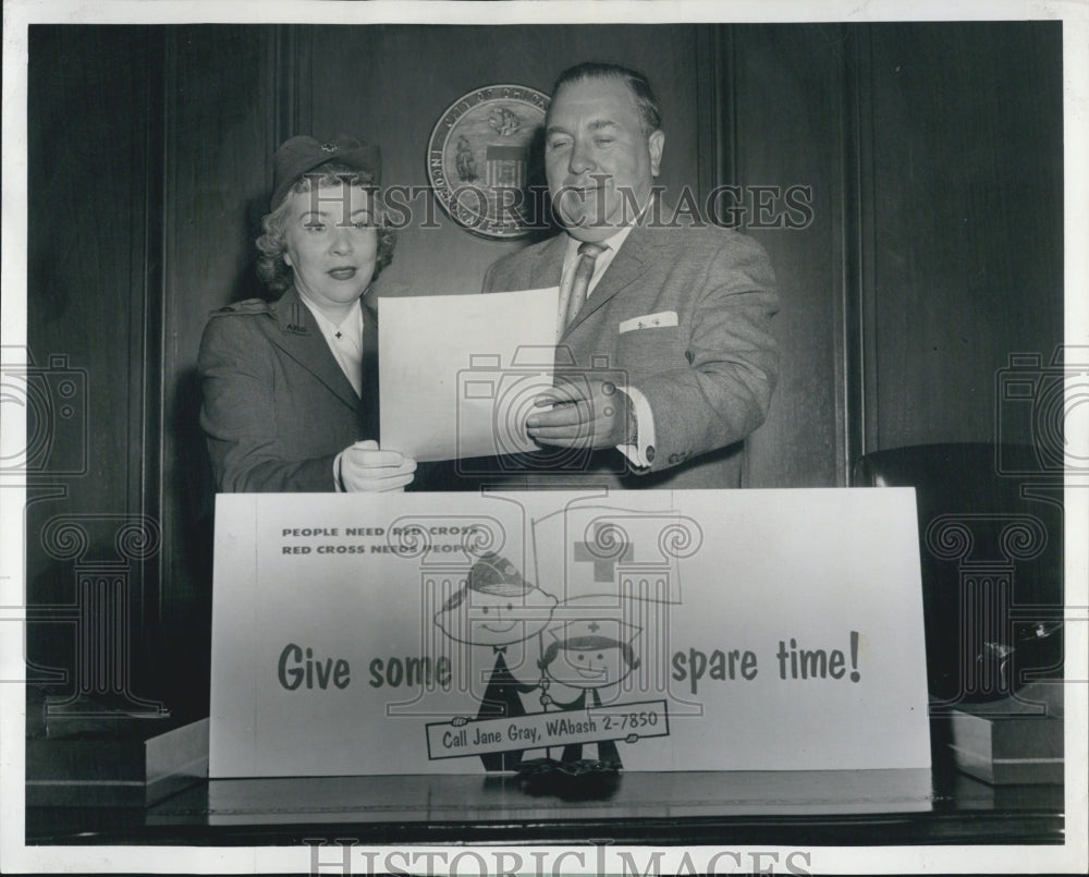 1958 Mayor Daley and Mrs Jason Hurley with Proclamation for Red Cros - Historic Images