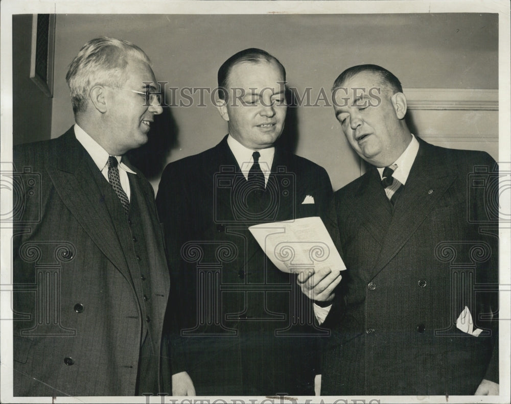 1942 Senator Elect ferguson Gov Harold Stassen and Gov Elect Kelly - Historic Images