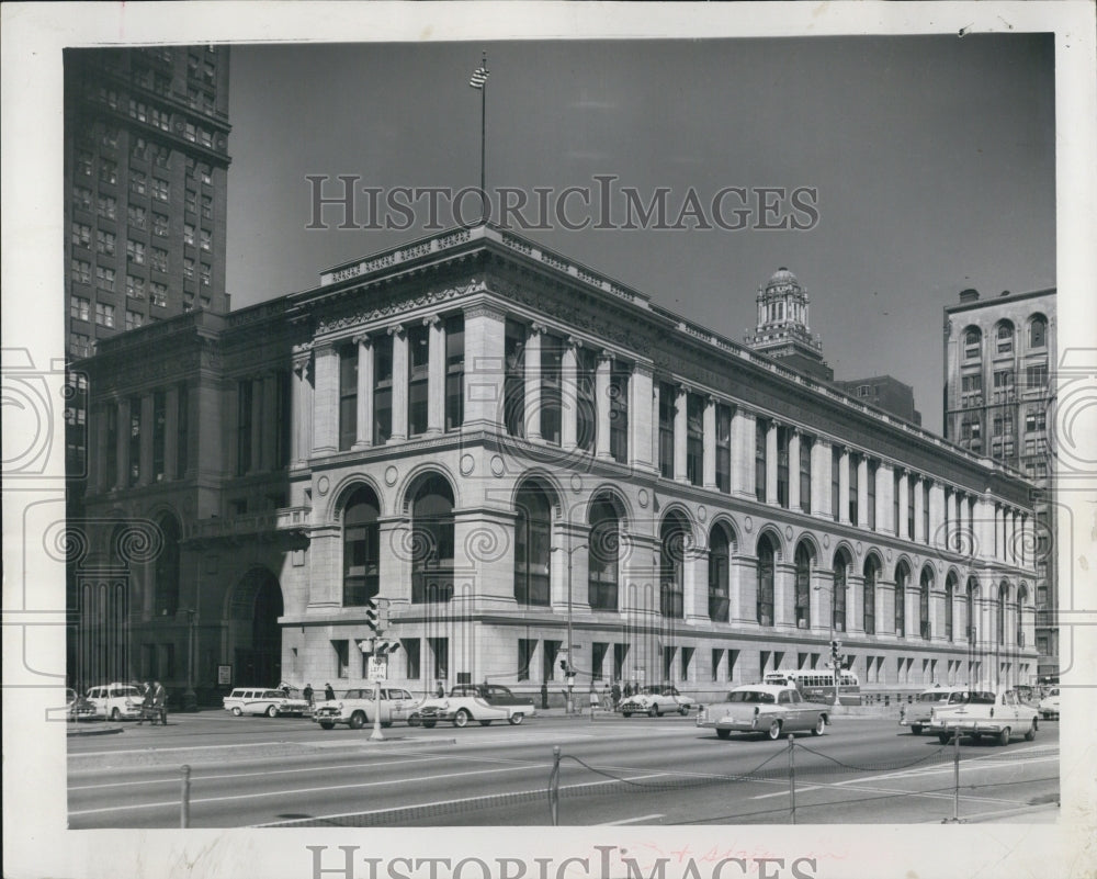 1958 Exterior Of Chicago Public Library With Cars Passing In Front - Historic Images