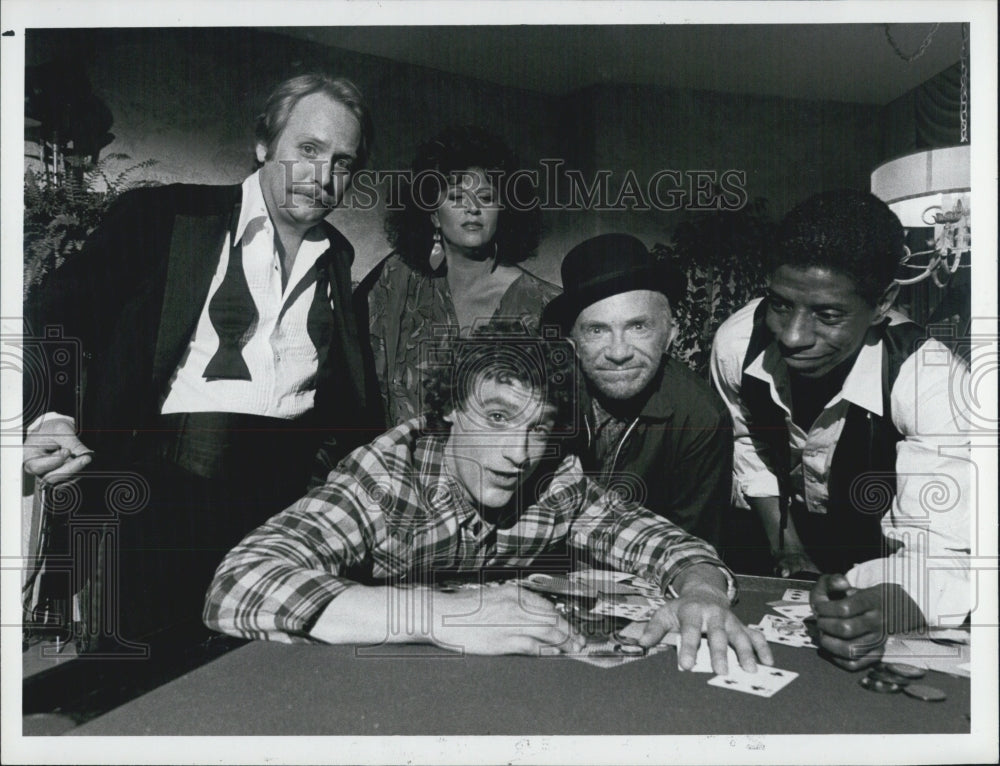 1984 Press Photo Country bumpkin Navin Johnson (Mark Blankfield in plaid shirt) - Historic Images