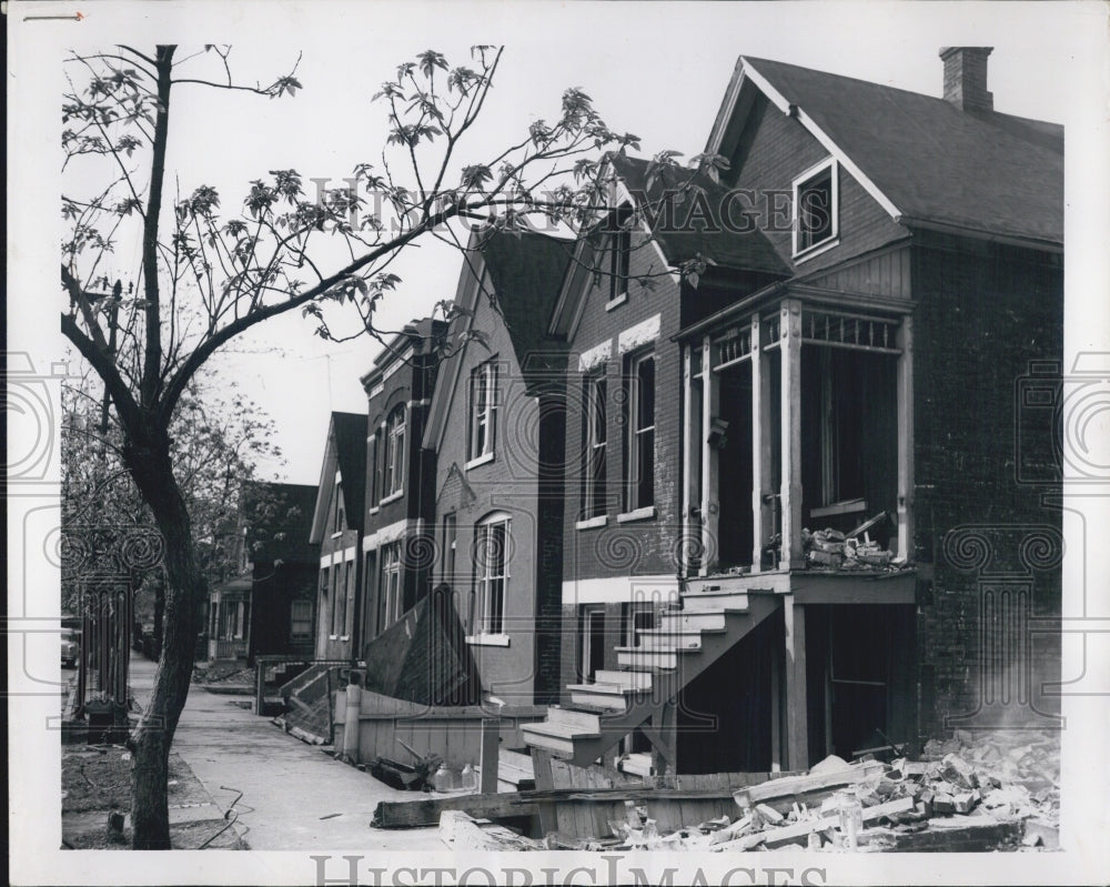 1956 Northwest highway Station Street - Historic Images