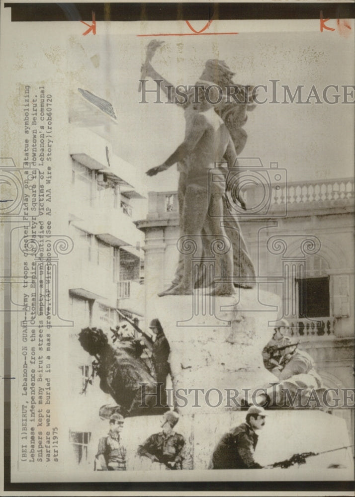 1975 Press Photo Portugal Riot Demonstration - RSG52253 - Historic Images