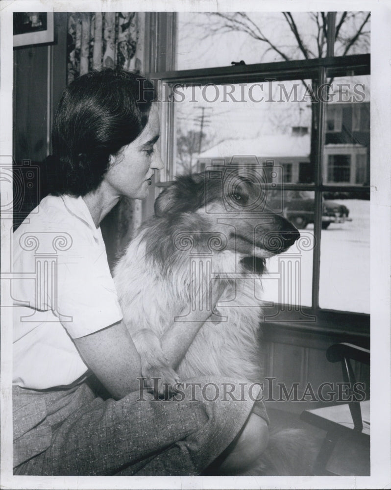 1957 Mrs Charles Anne Ex Detroit FB Coach - Historic Images
