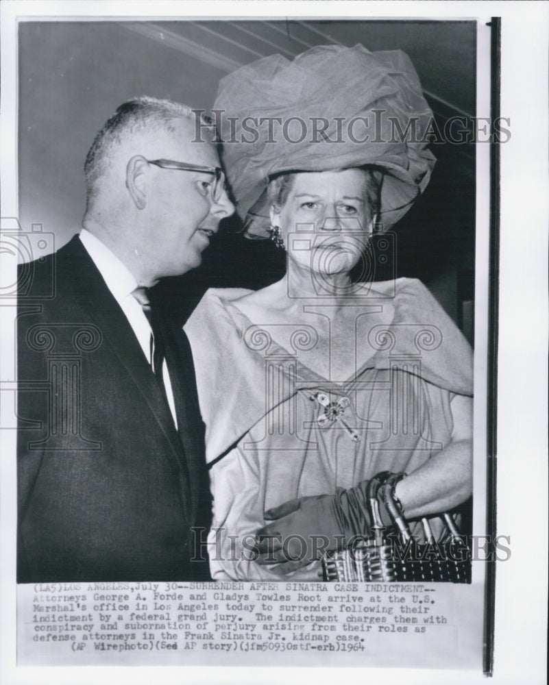 1964 Press Photo George A. Forde &amp; Gladys Towles Root surrender after Sinatra - Historic Images