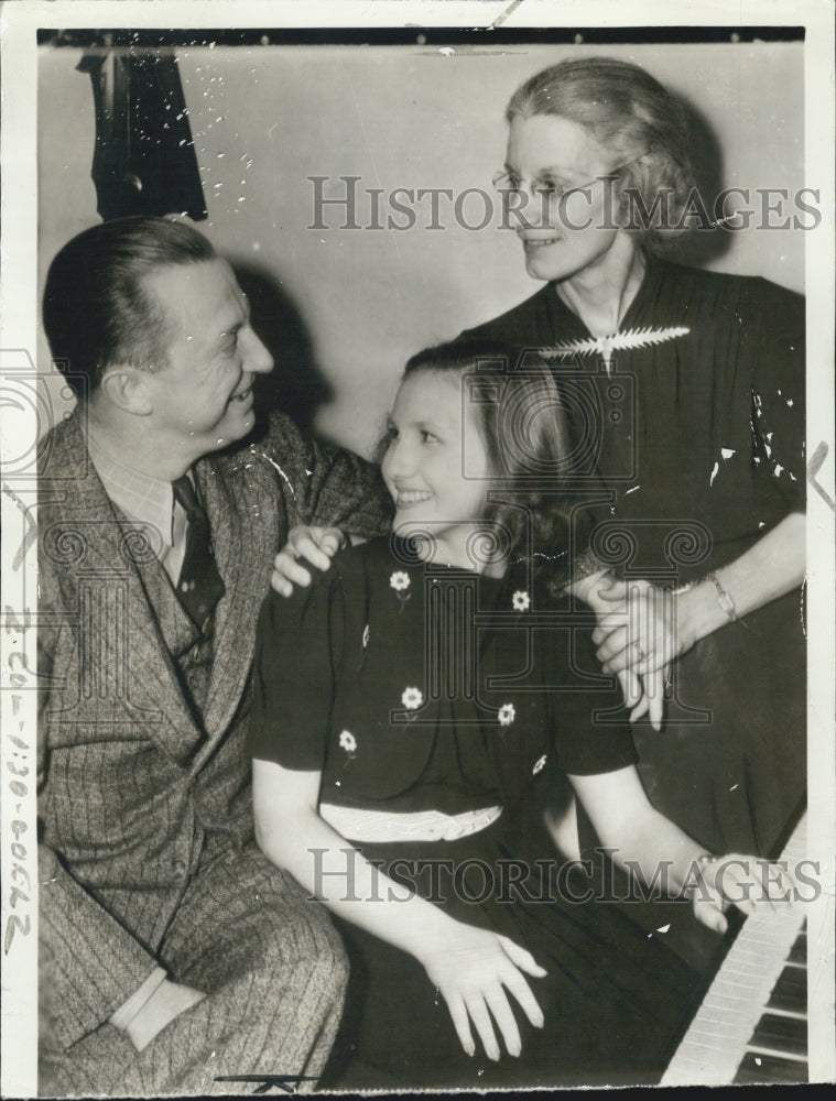 1939 Press Photo Actress Linda Ware - RSG52923 - Historic Images