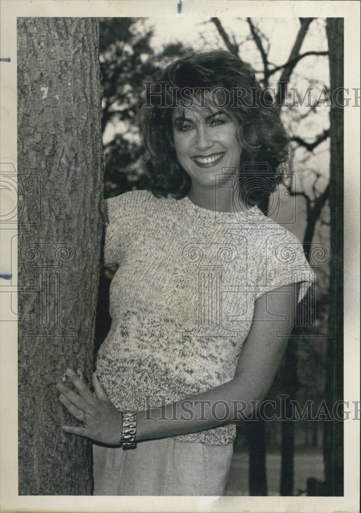 1984 Press Photo Knit Tops Are in This Spring - Historic Images