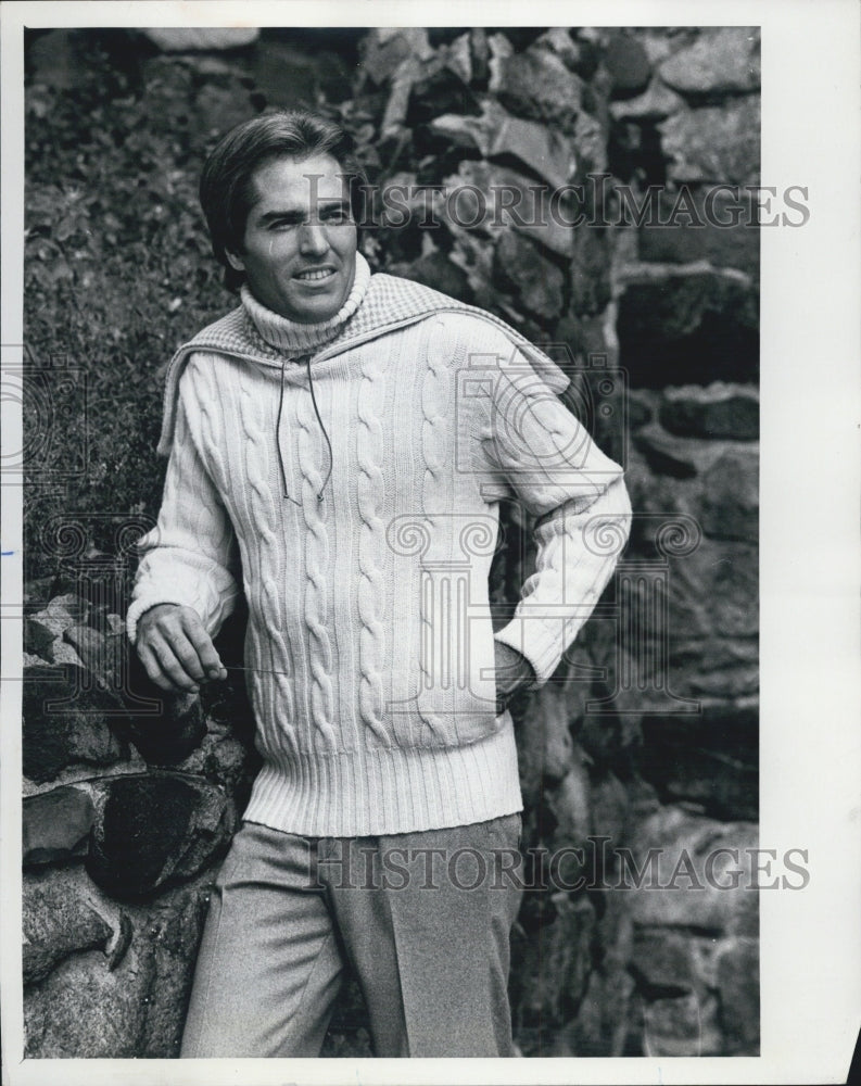 1976 Men&#39;s Sweater - Historic Images