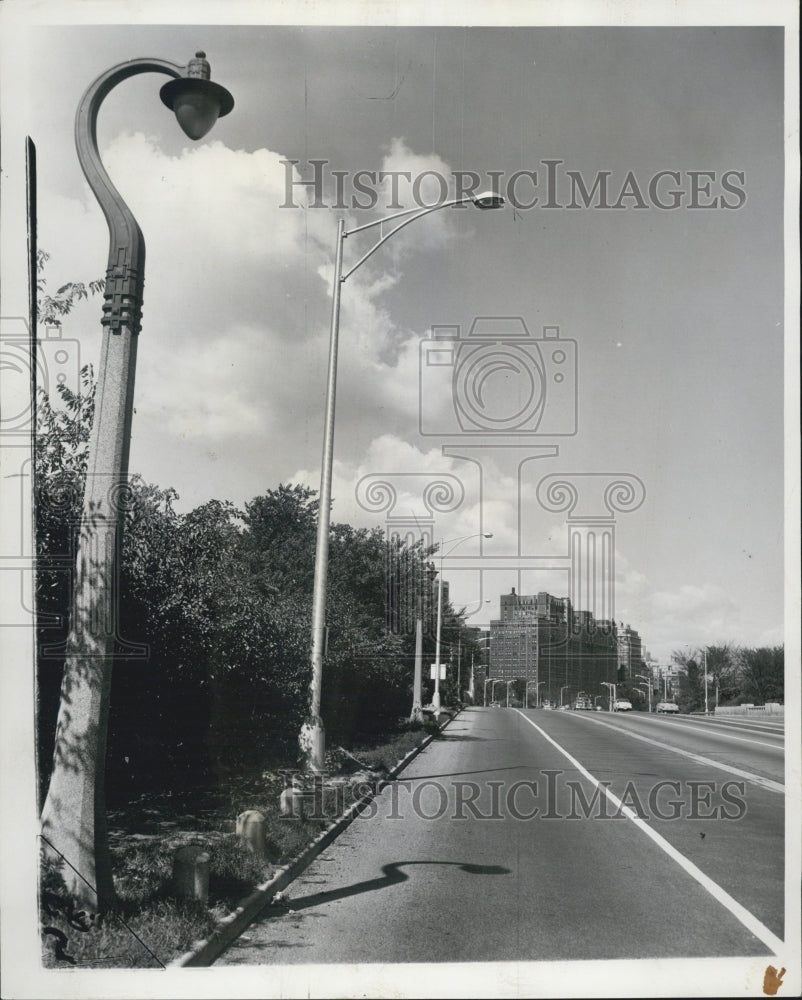 1953 Lights on Outer Drive - Historic Images