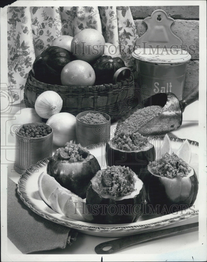 1983 Press Photo Acorn Squash Dish - Historic Images