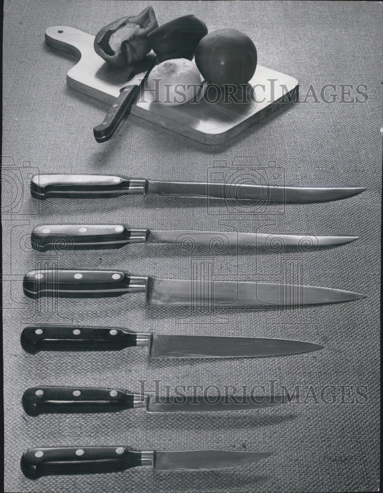 1953 Knives - Historic Images