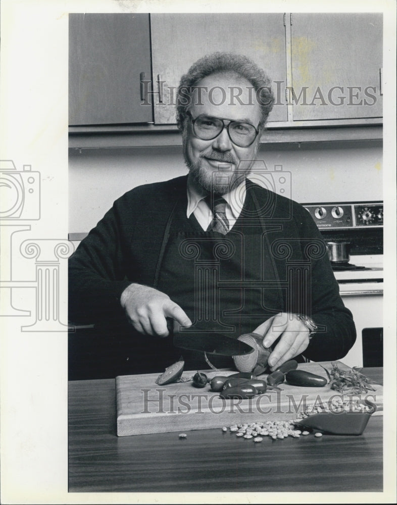 1990 Press Photo Bill Luban/Cooking/Chili - Historic Images