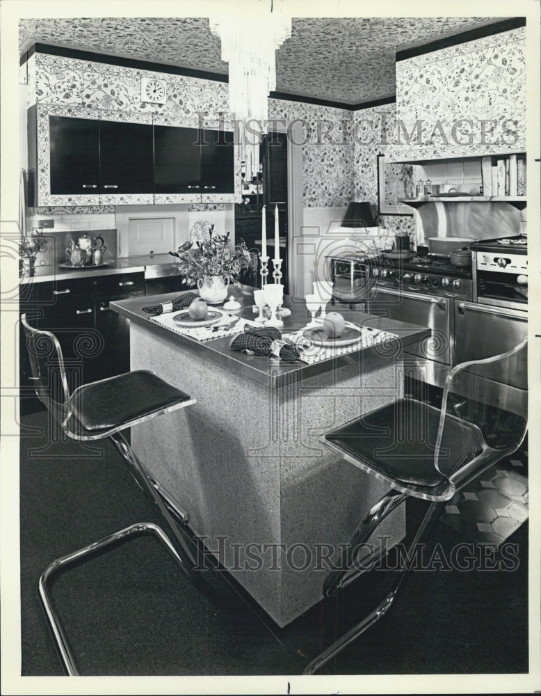 1978 Kitchen Decoration - Historic Images