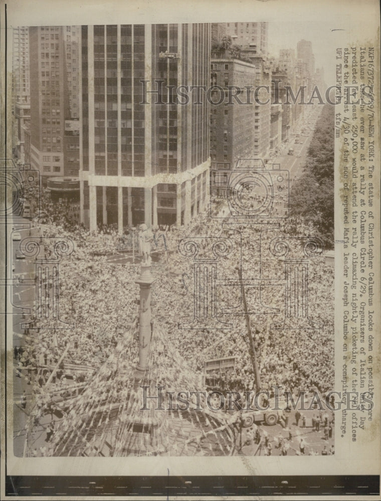 1970 Italian-Americans around statue of Christopher Columbus - Historic Images