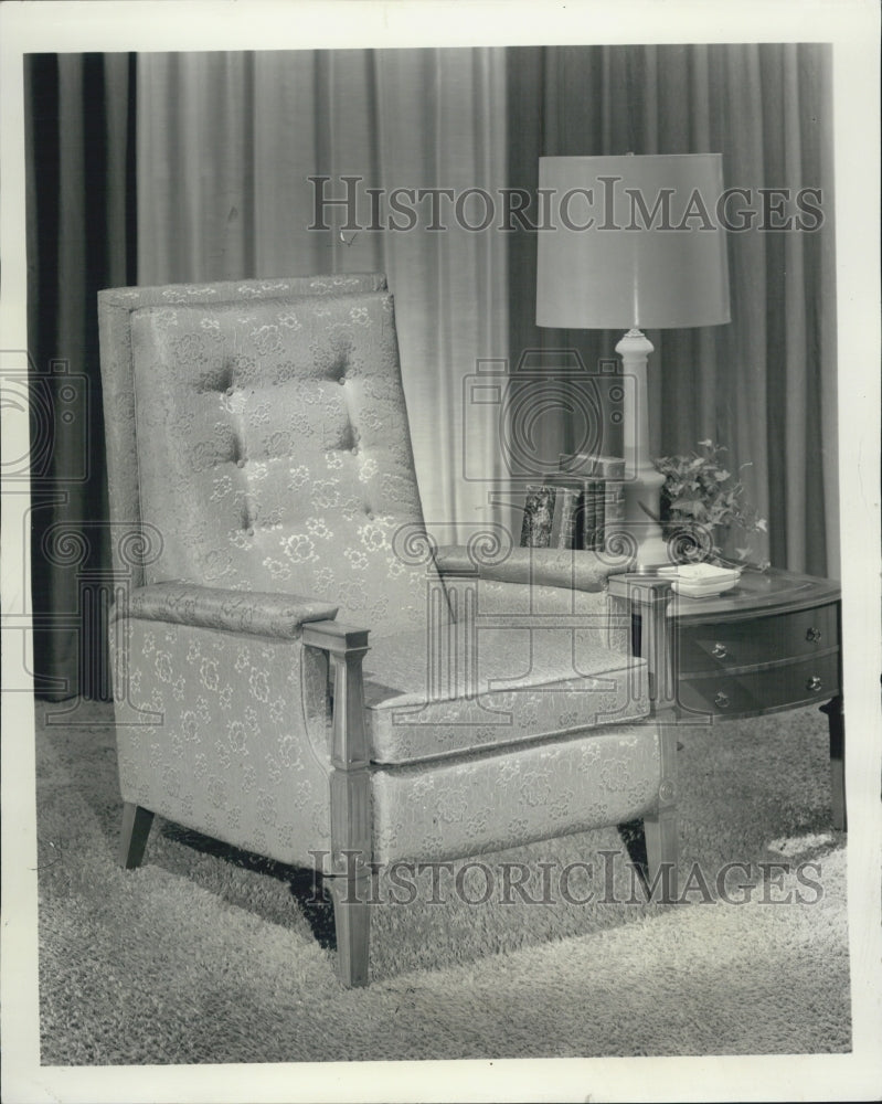 1964 Barcalounger reclining chair - Historic Images