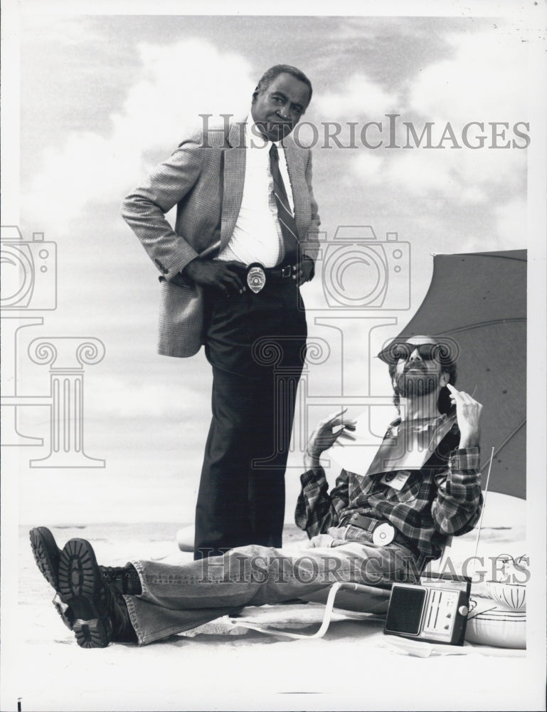 1991 Press Photo Robert Guillaume, Richard Libertini star in &quot;Pacific Station&quot; - Historic Images