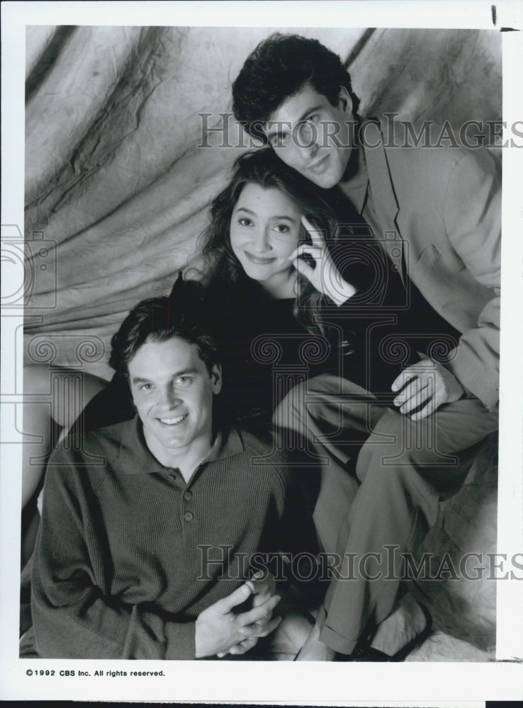 1992 Press Photo Cast Photo of &quot;Grapevine&quot; - Historic Images