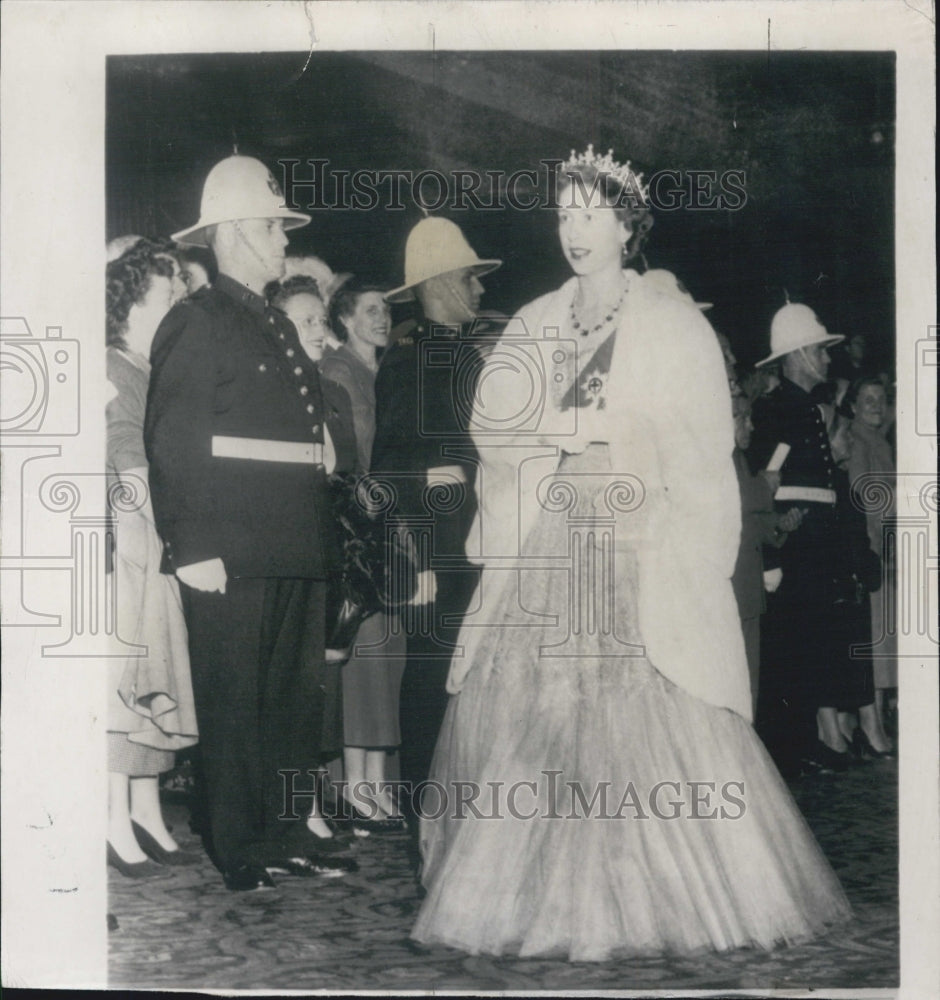 Press Photo Princess Elizabeth on Her North American Tour - Historic Images