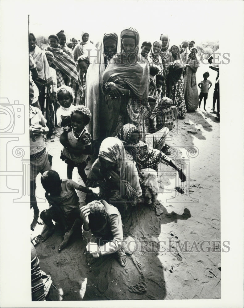 1981 Press Photo Somalia People - Historic Images