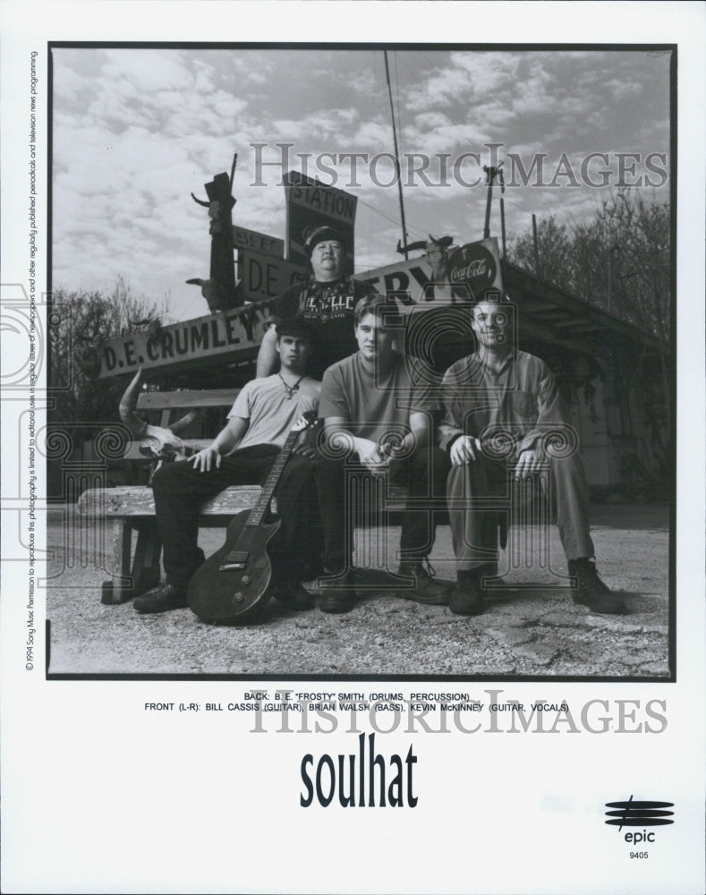 1994 Press Photo Pictured is the band Soulhat. - Historic Images