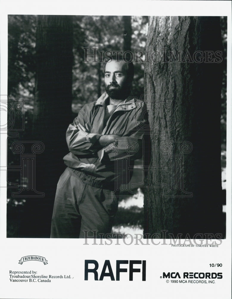 1993 Press Photo Raffi - Historic Images