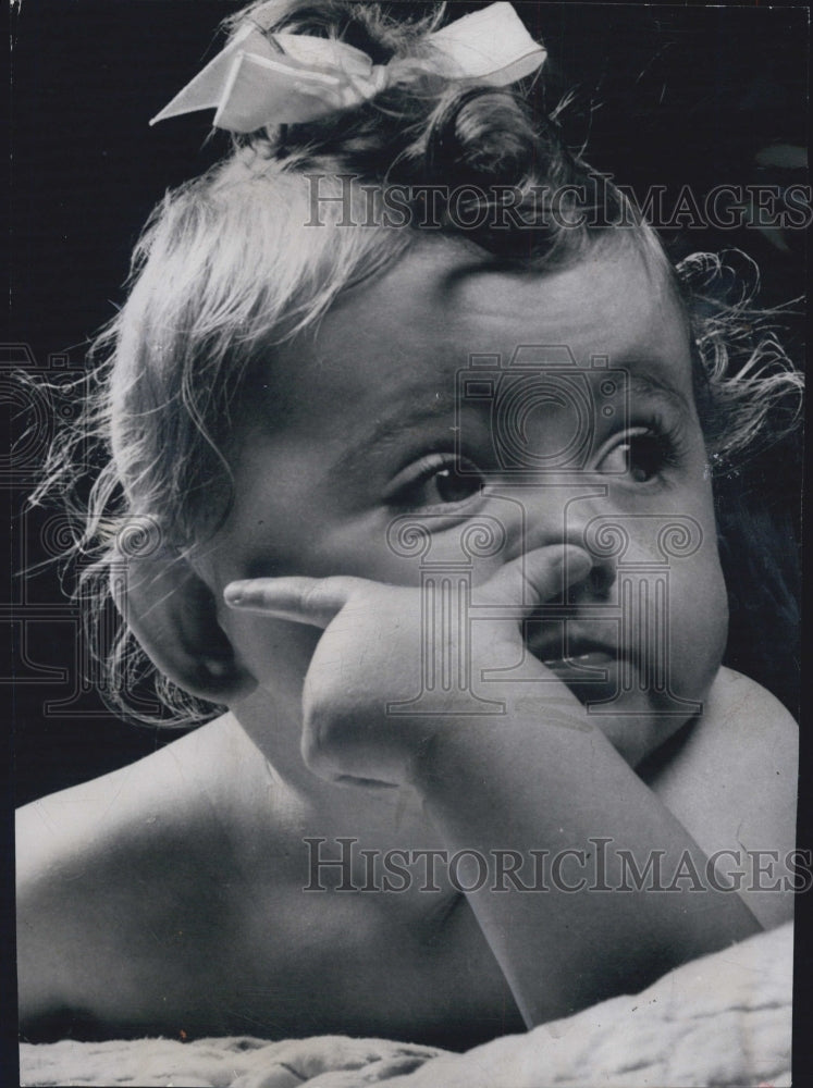 Press Photo Baby - Historic Images