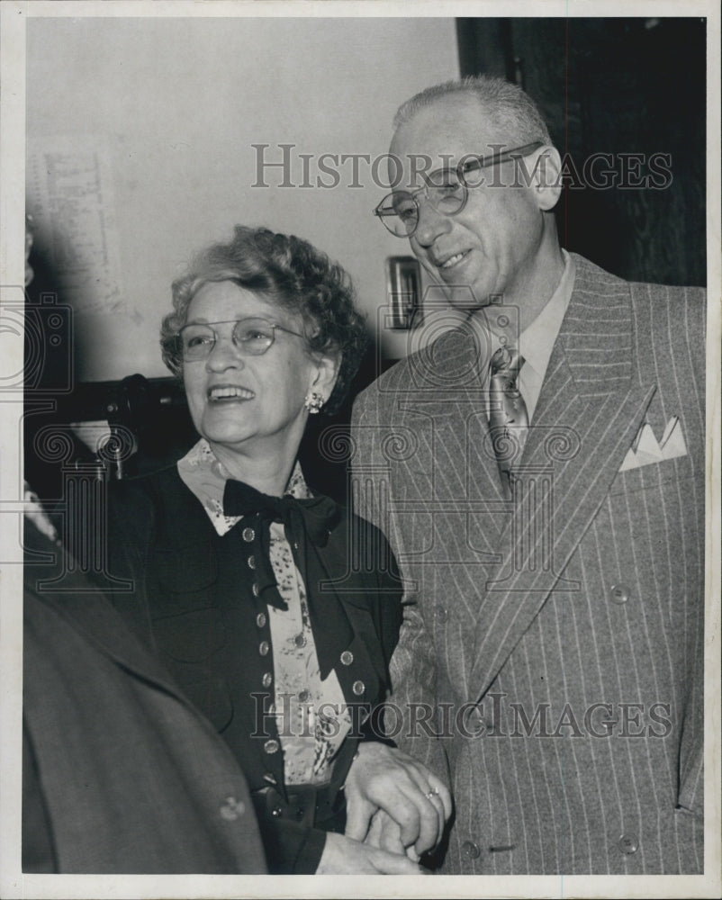 1951 Press Photo Vance Hardy Free From Prison After 27 Years - Historic Images