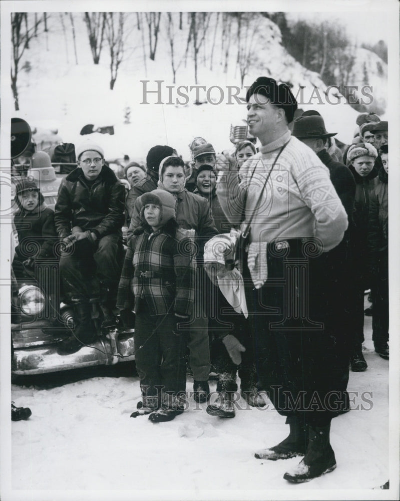 1956 Governor G. Mennen Wiliams at Paul Bietilla Memorial Tourament - Historic Images