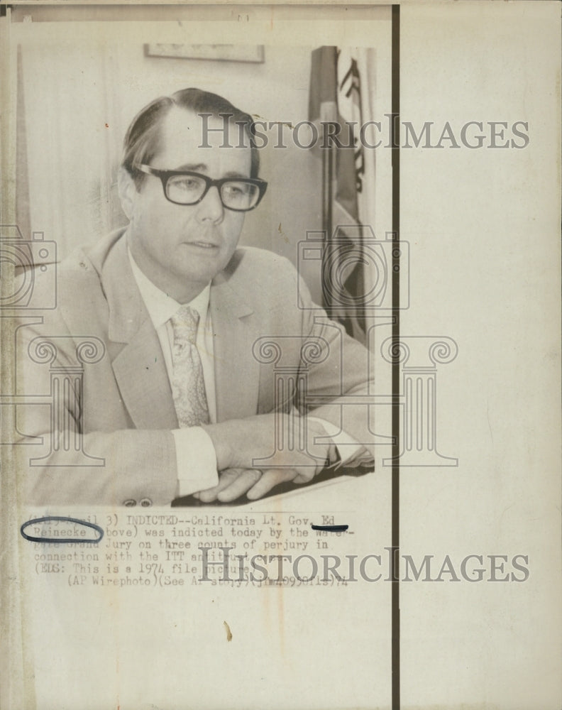 1974 California  Lt Governor Ed Reinecke in Court - Historic Images