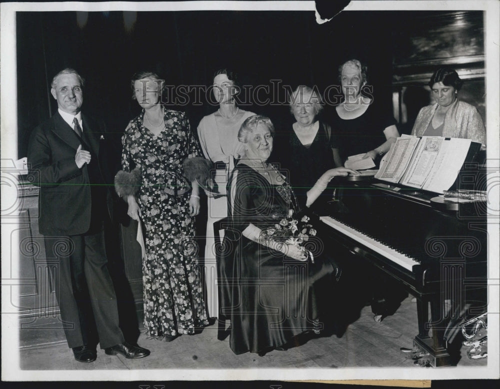 1934 Press Photo Mrs. James Roosevelt/Mother US President/L. Camileri/Conductor - Historic Images