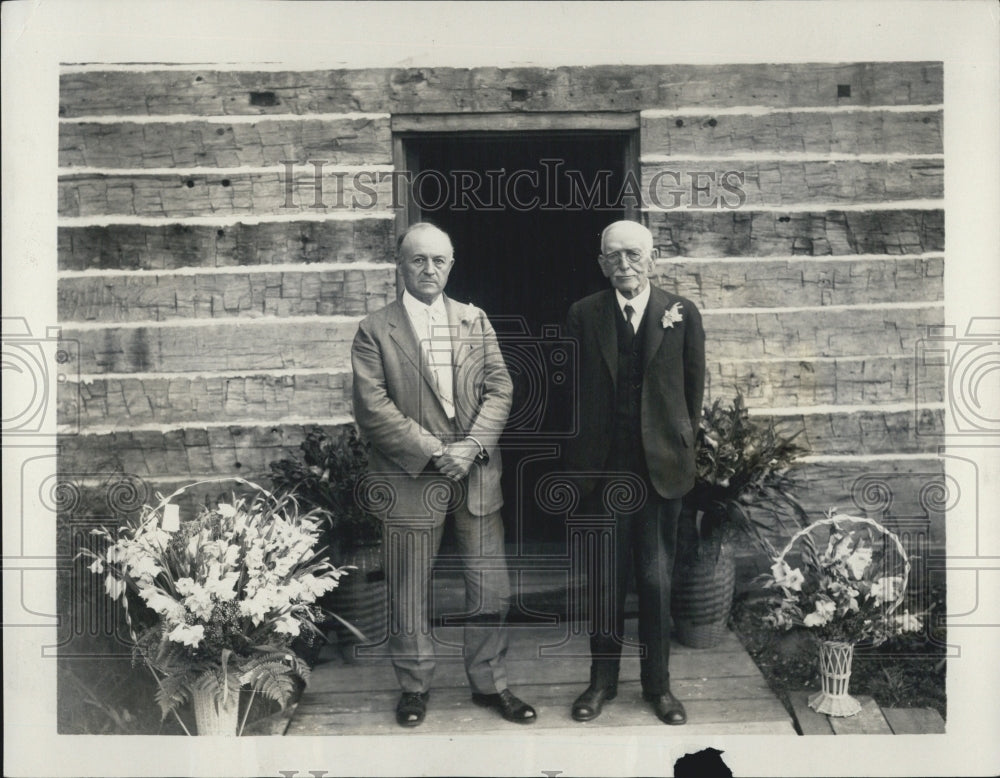 1930 Press Photo EG Hill Rose Grower AE Kunderd Father of Gladiolus Honored - Historic Images