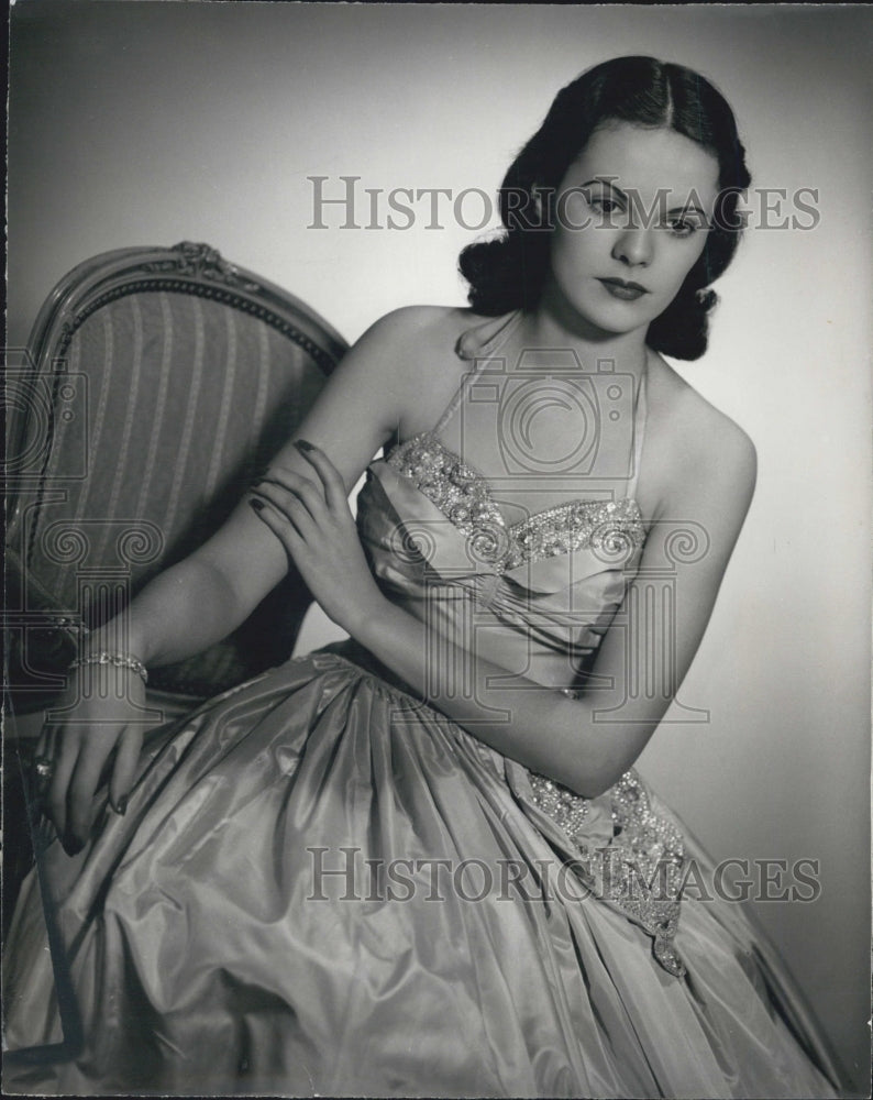 1940 Mrs. William Weiss Jr. Martha Douglas - Historic Images