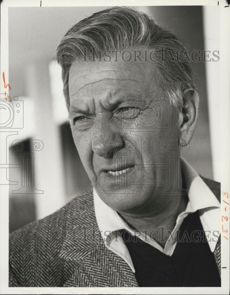 1980 Press Photo Jack Klugman Quincy For the Benefit of My Patients - Historic Images